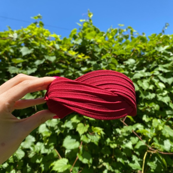 🍷Burgundy Wrap Valentine’s Day Headband🍷 - Picture 2 of 2